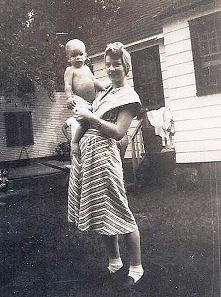 Evelyn with her niece